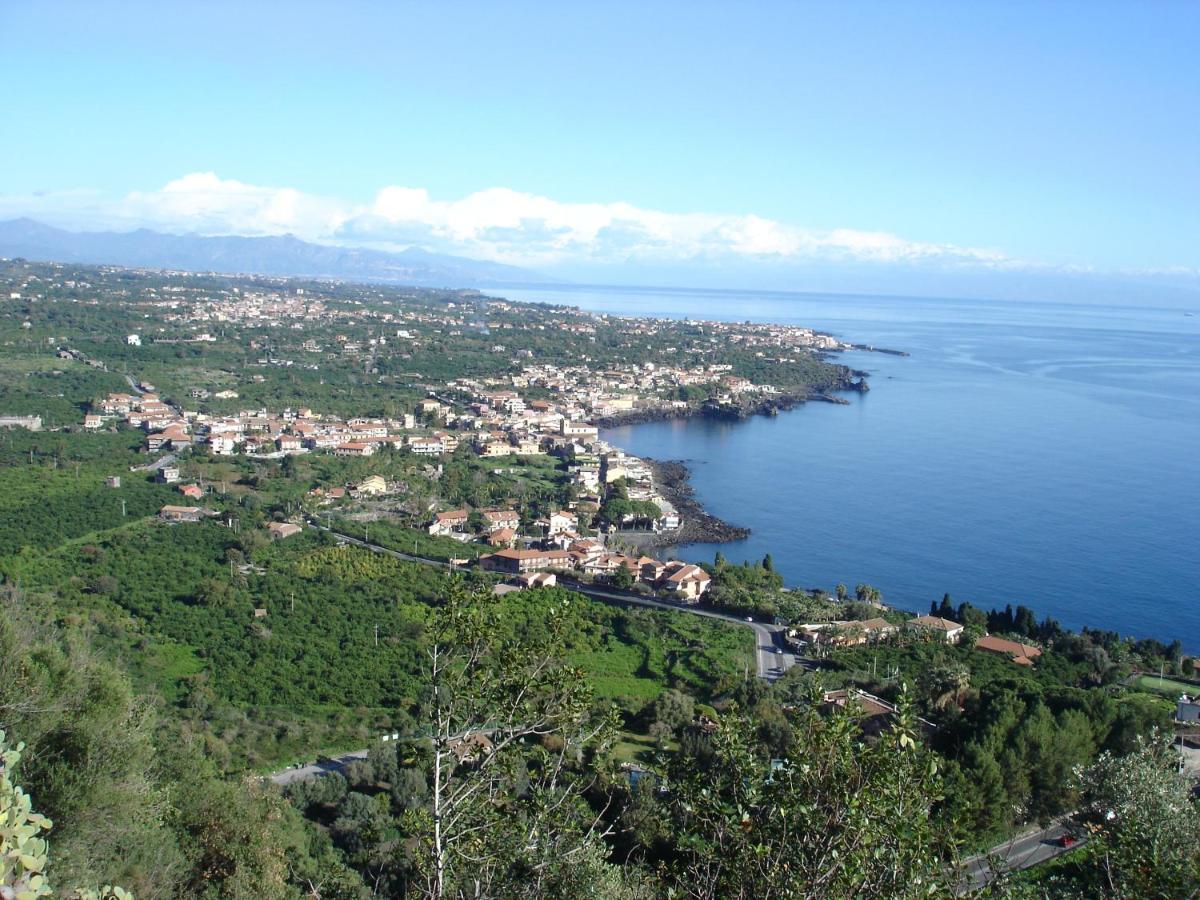 Tuttifrutti Holiday Acireale Exterior foto